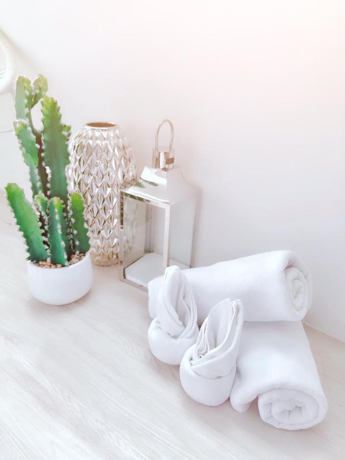 Aora Boutique Hotel Ekkamai Bangkok Ngoại thất bức ảnh